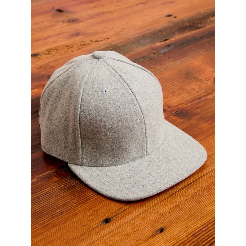 Baseball Hat in Light Oxford Grey