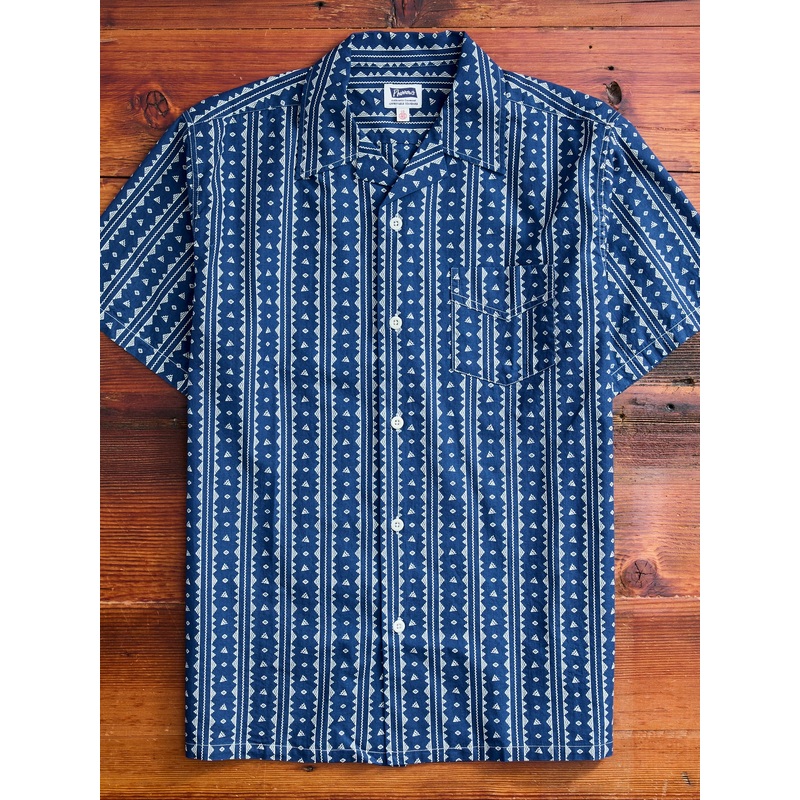 Bassen Hawaiian Shirt in Indigo Geo-Stripe