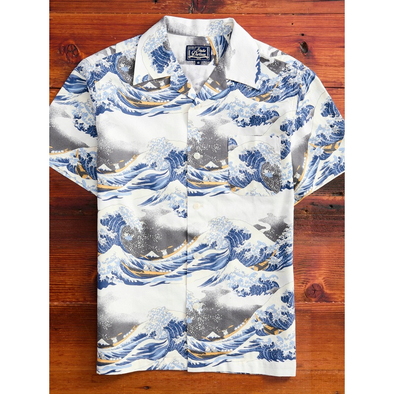 Great Wave Vacation Shirt in Ivory