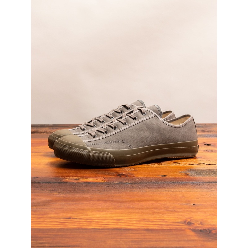 Gym Court Sneaker in Grey|8|9|10|11|12