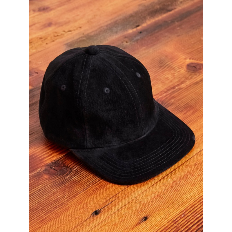 6-Panel Suede Cap in Black|One Size