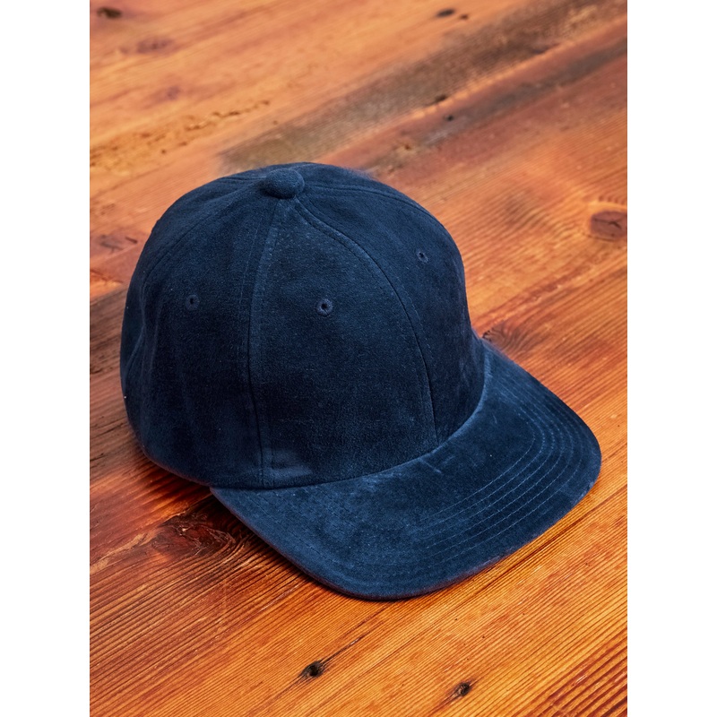 6-Panel Suede Cap in Navy|One Size