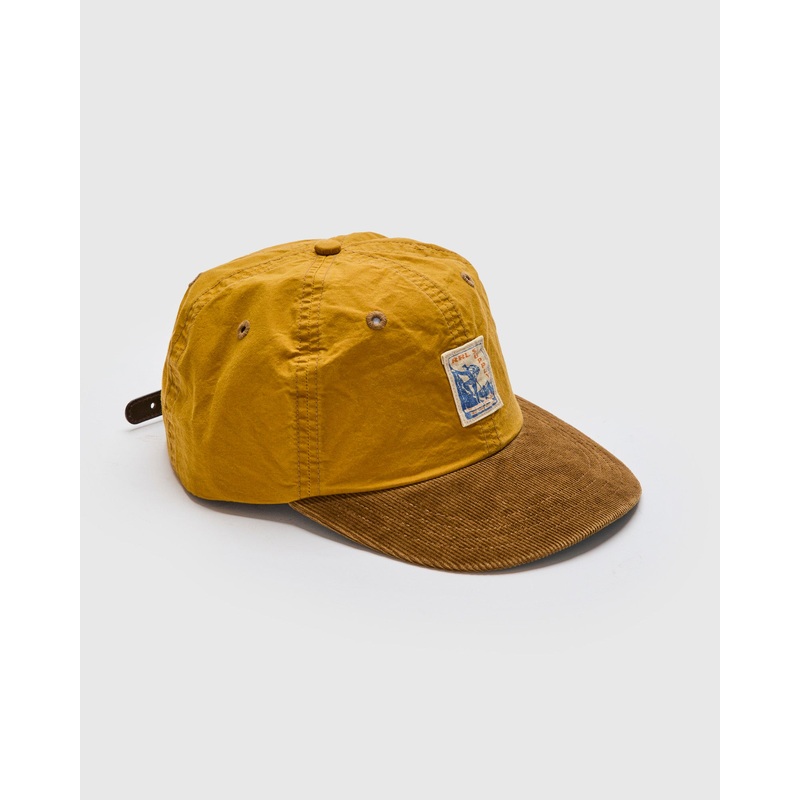 Mountaineering Oil Cloth Sportsman Cap in Mustard