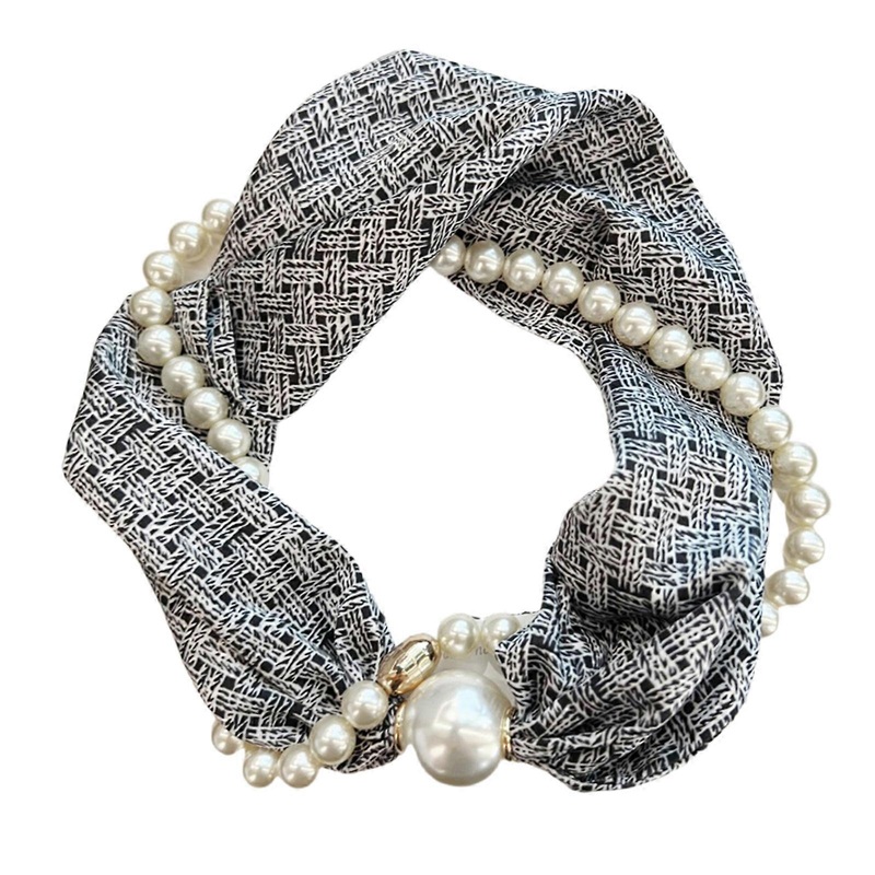 Elegant Satins Neck Scarf Wrap with Pearls Chain Necklace and Magnetic Buckle for Women Vintage Floral Silk Neckerchief | Fruugo SG